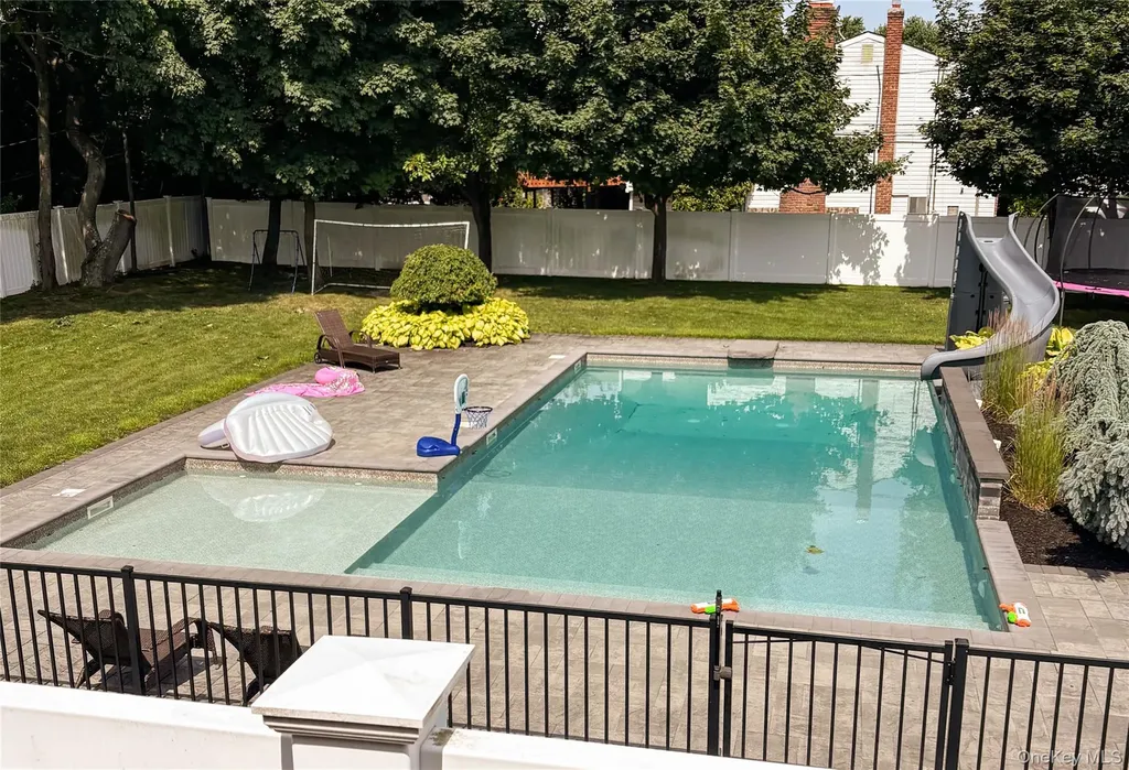 108 Hayrick Lane Commack NY 11725