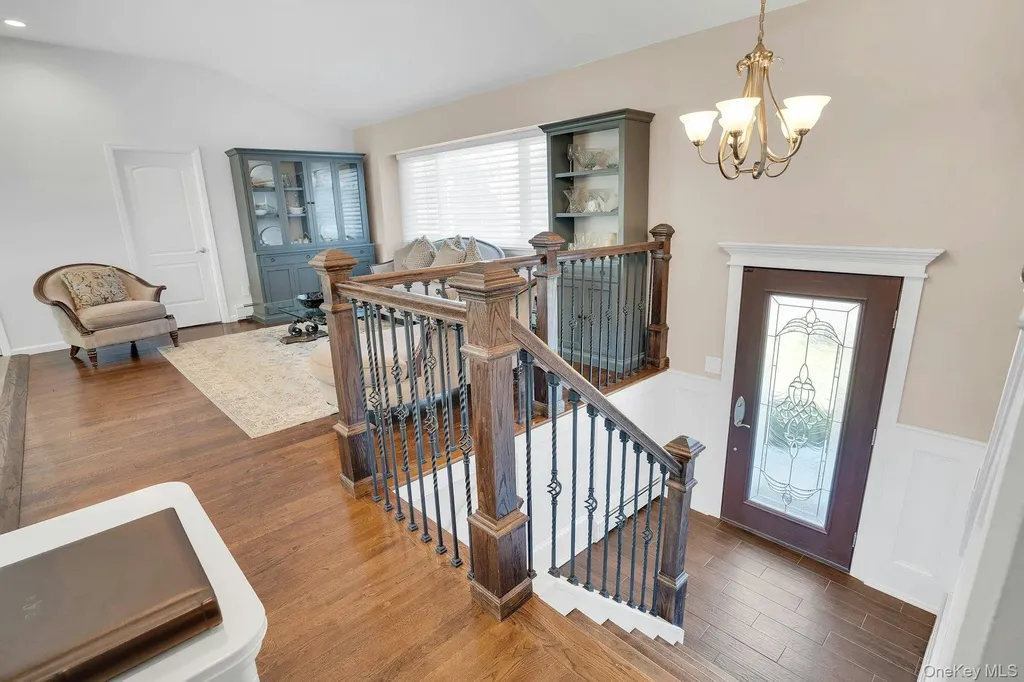 108 Hayrick Lane Commack NY 11725