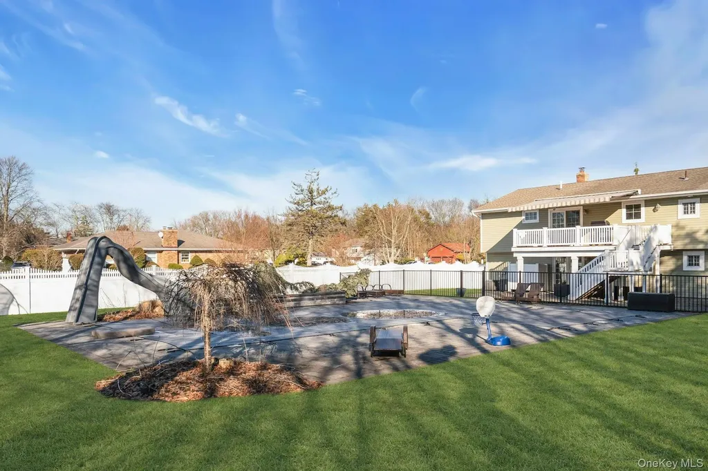 108 Hayrick Lane Commack NY 11725
