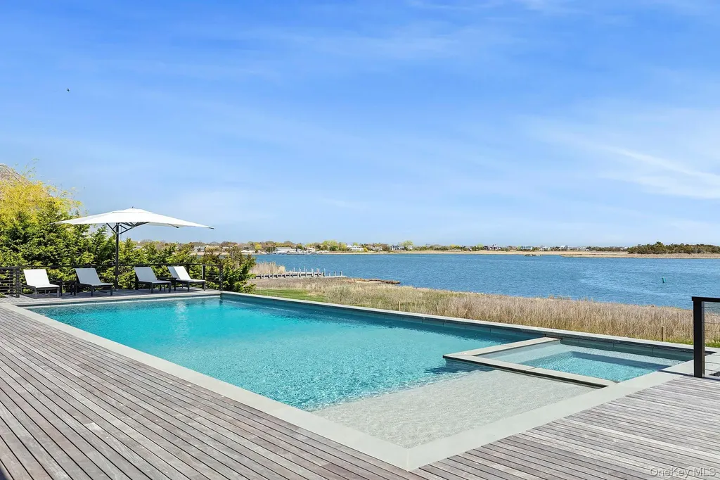 34 Westbridge Road Westhampton Beach NY 11978