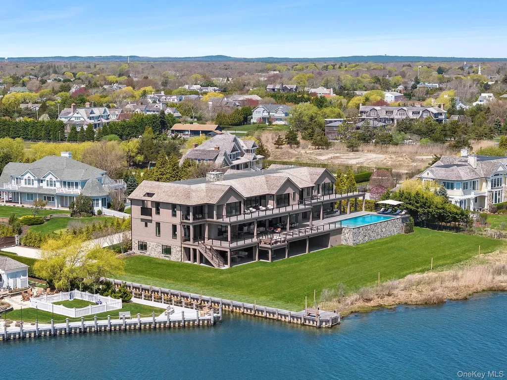 34 Westbridge Road Westhampton Beach NY 11978