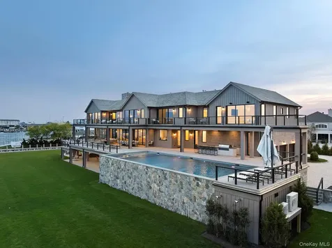 34 Westbridge Road Westhampton Beach NY 11978