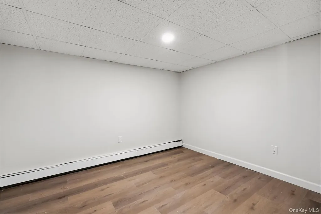 75 Hawthorne Road Kings Park NY 11754