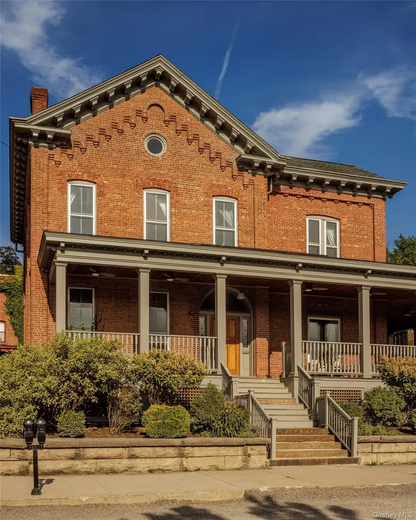 308 Main Street Catskill NY 12414