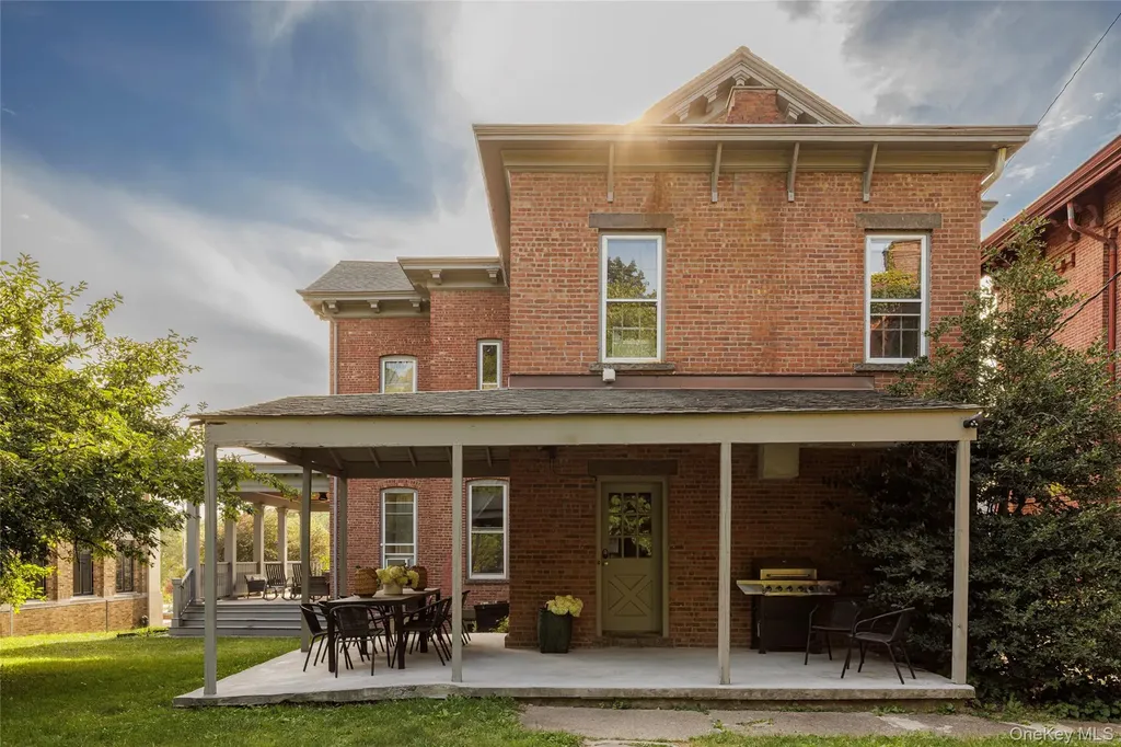 308 Main Street Catskill NY 12414