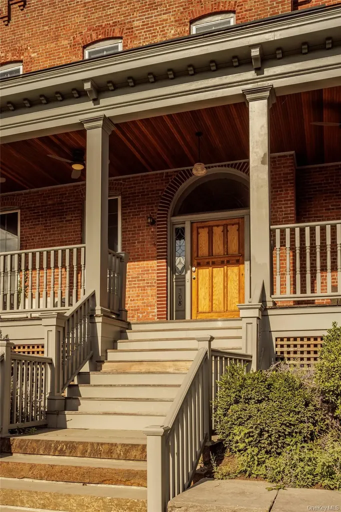 308 Main Street Catskill NY 12414