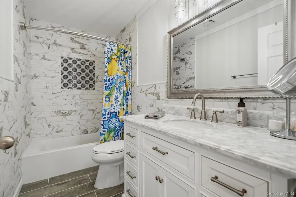 32 Robinson Lane Wappingers Falls NY 12590