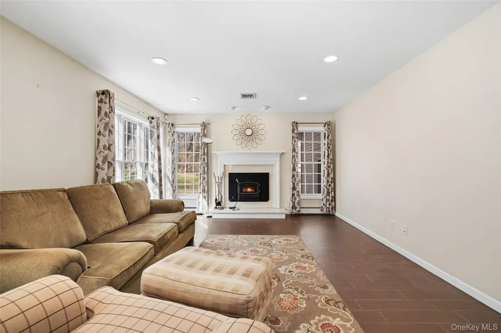 32 Robinson Lane Wappingers Falls NY 12590