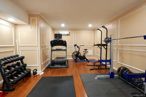 637 S Mountain Road New City NY 10956