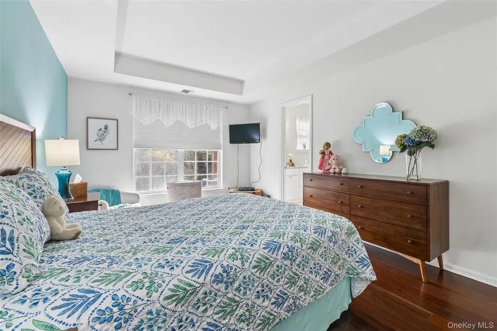 17 Constantine Way Mount Sinai NY 11766