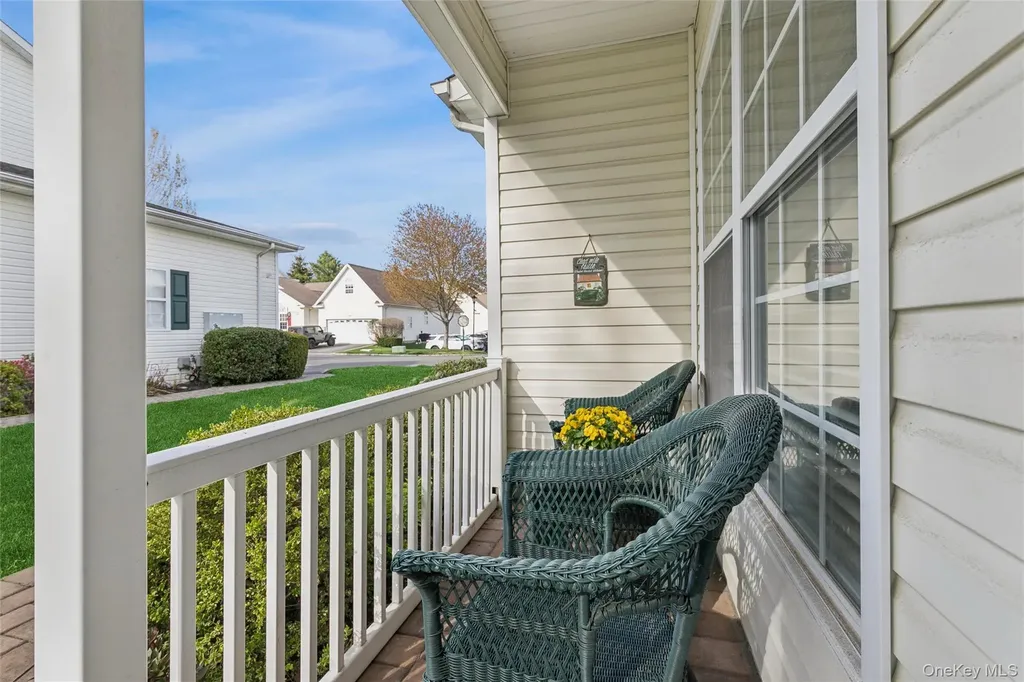 17 Constantine Way Mount Sinai NY 11766