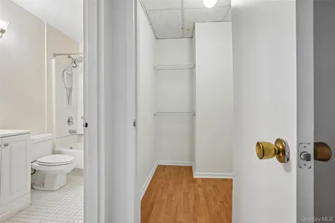 65 Mckinley Avenue White Plains NY 10606