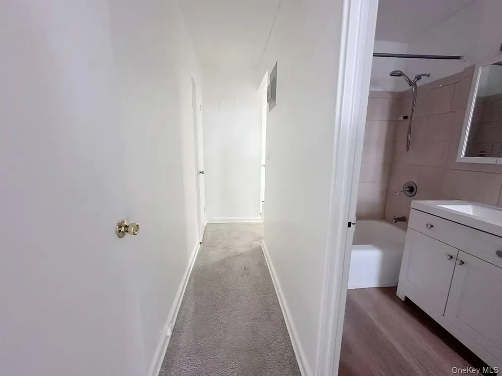 150-11 72nd Road Flushing NY 11367