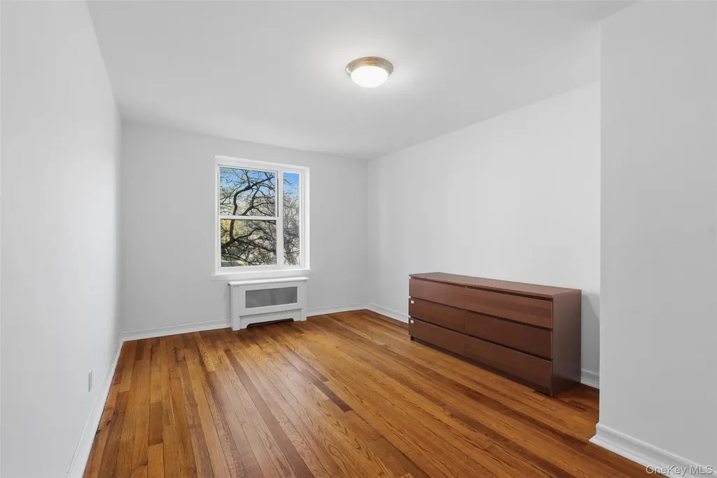 555 Broadway Hastings-on-hudson NY 10706