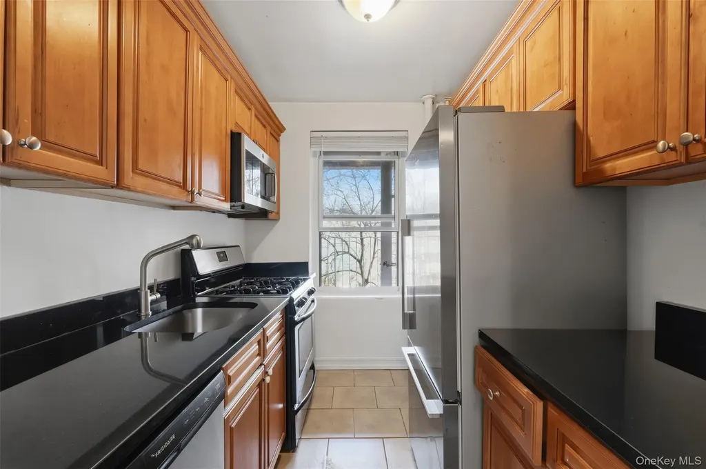 555 Broadway Hastings-on-hudson NY 10706