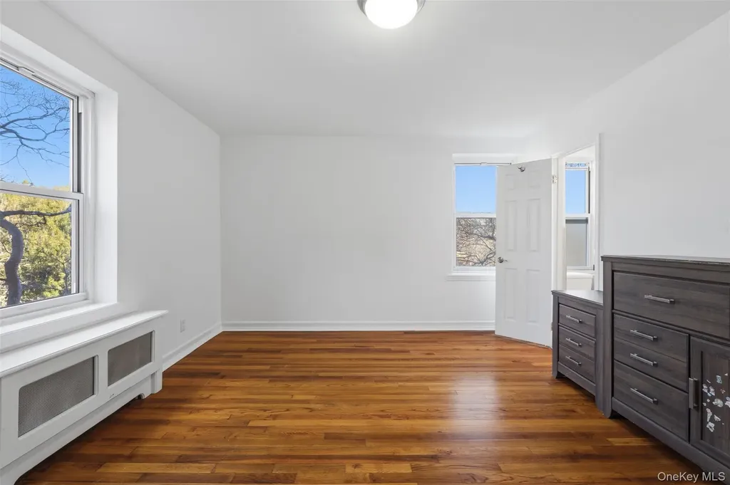 555 Broadway Hastings-on-hudson NY 10706