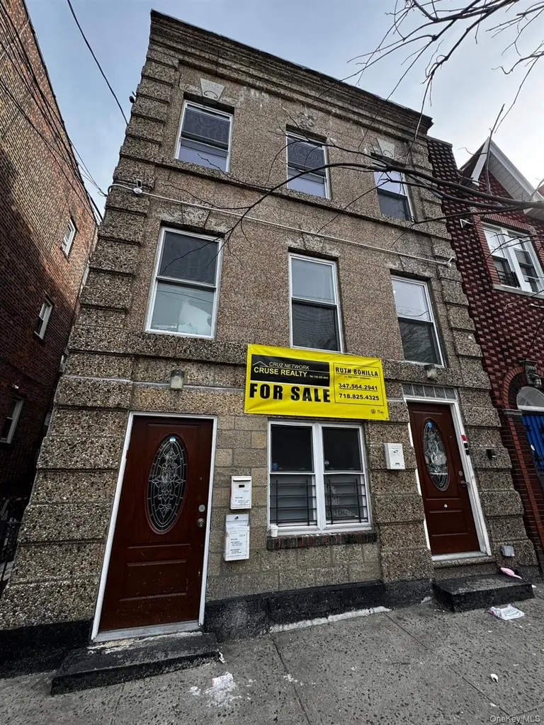 10418 46th Avenue Corona NY 11368