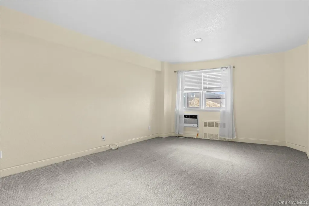 750 Shore Road Long Beach NY 11561