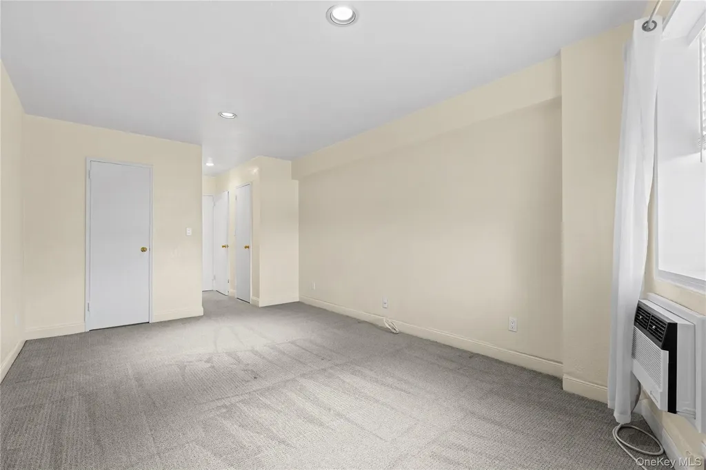 750 Shore Road Long Beach NY 11561