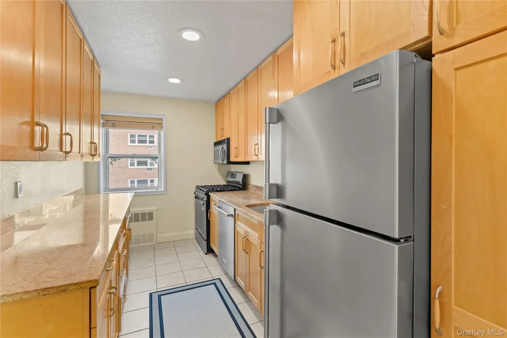 750 Shore Road Long Beach NY 11561