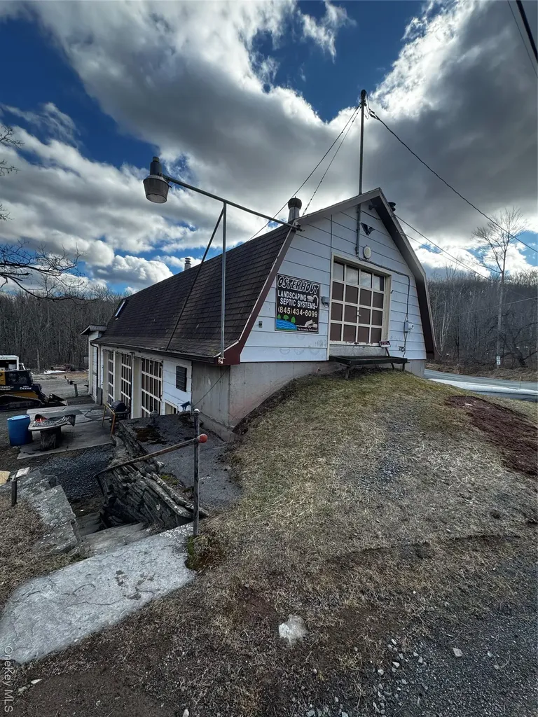 Cole Road Fallsburg NY 12733