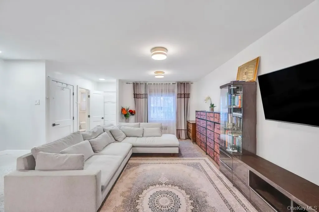 2033 E 68th Street Brooklyn NY 11234