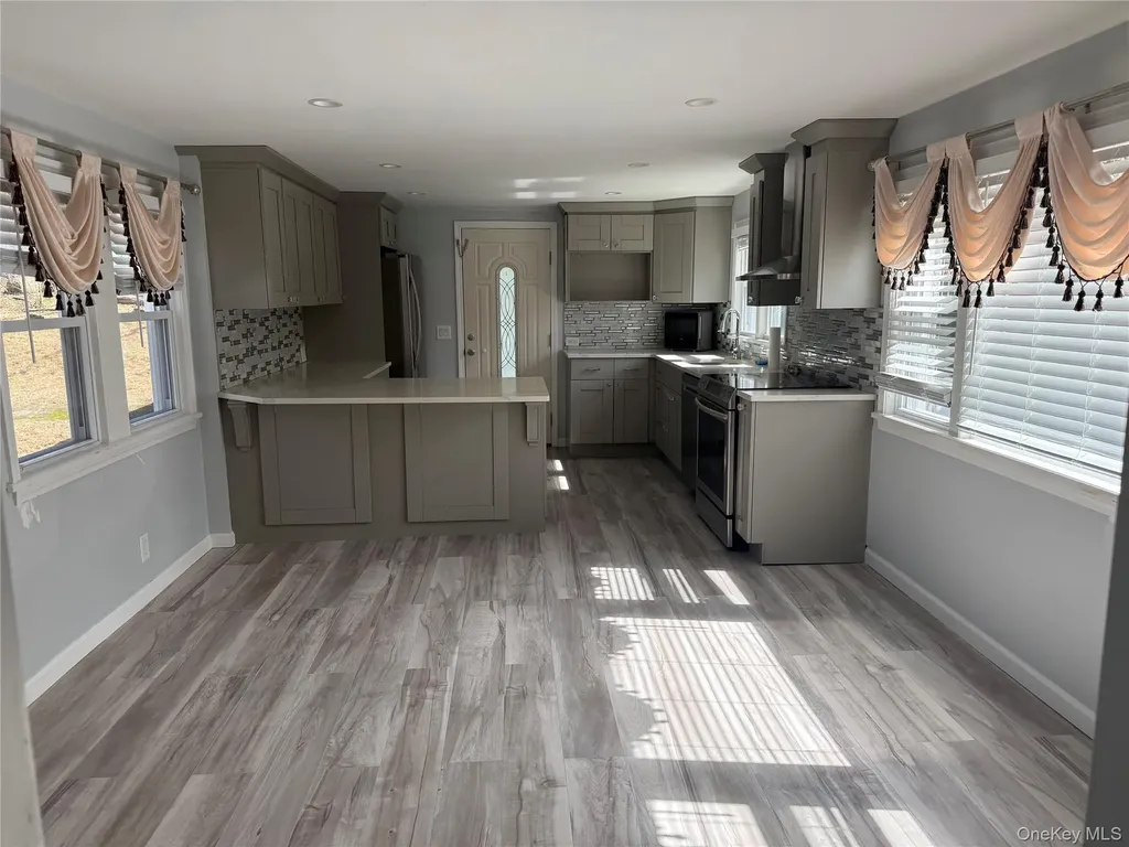 10 Hillside Terrace Amawalk NY 10501