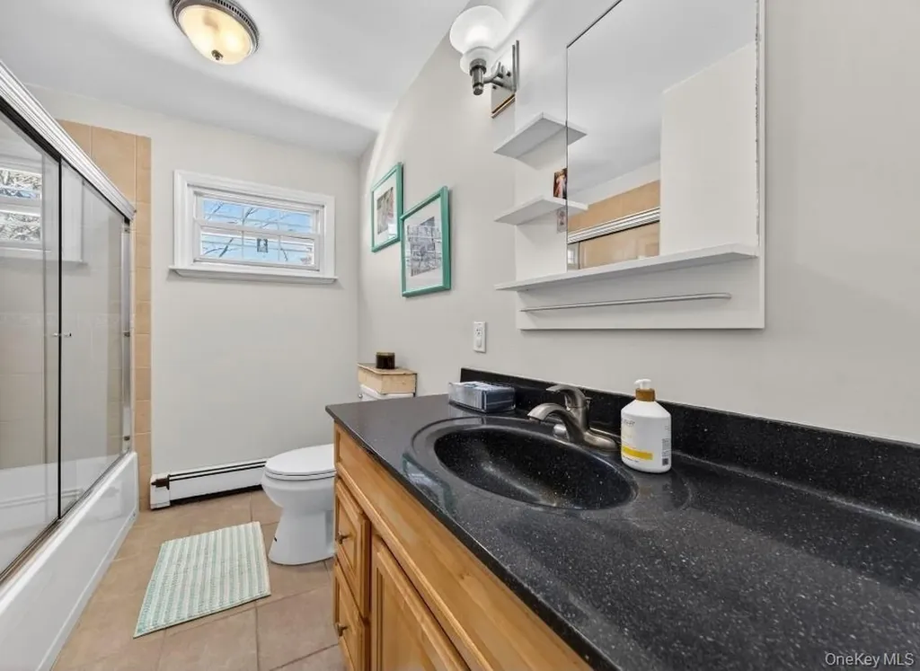 114 Westchester Avenue West Babylon NY 11704