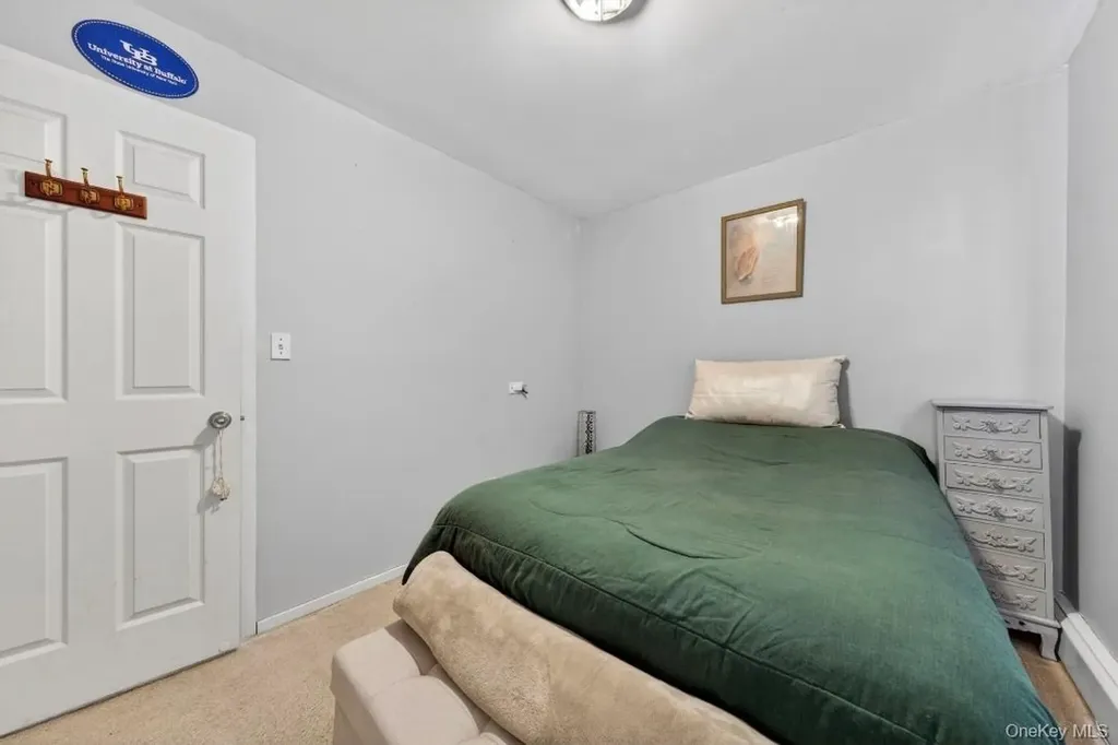 114 Westchester Avenue West Babylon NY 11704
