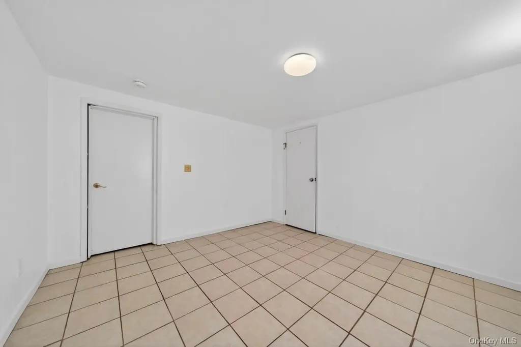 114 Westchester Avenue West Babylon NY 11704