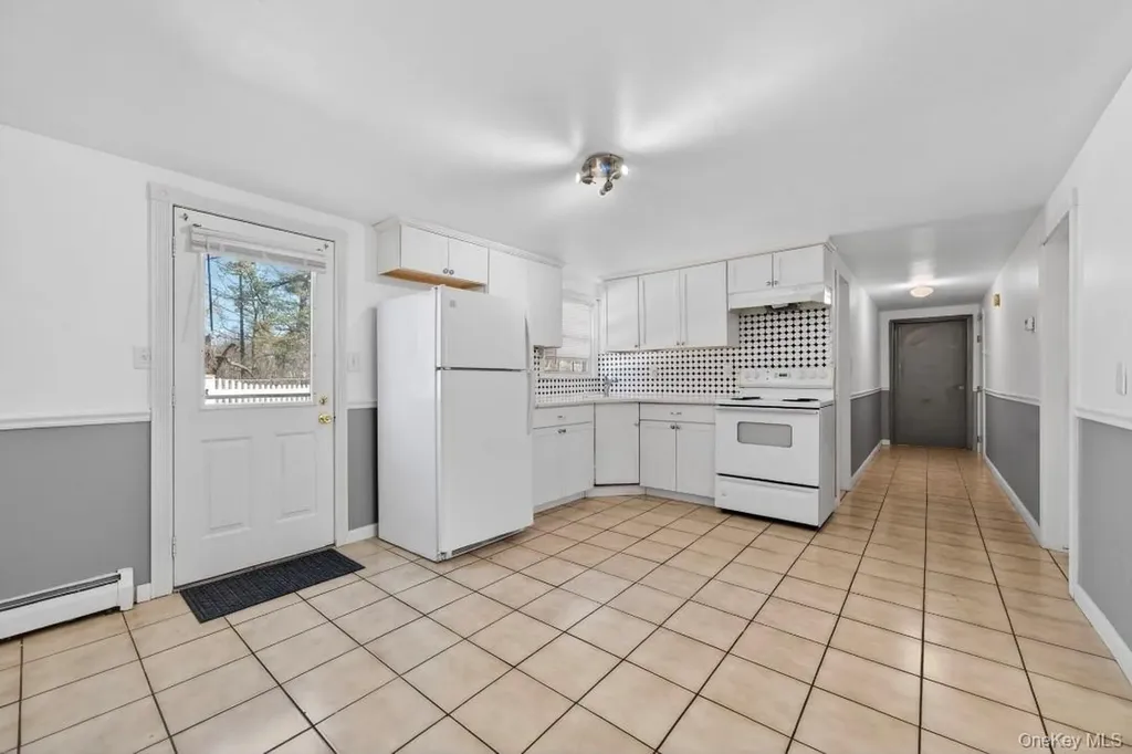 114 Westchester Avenue West Babylon NY 11704