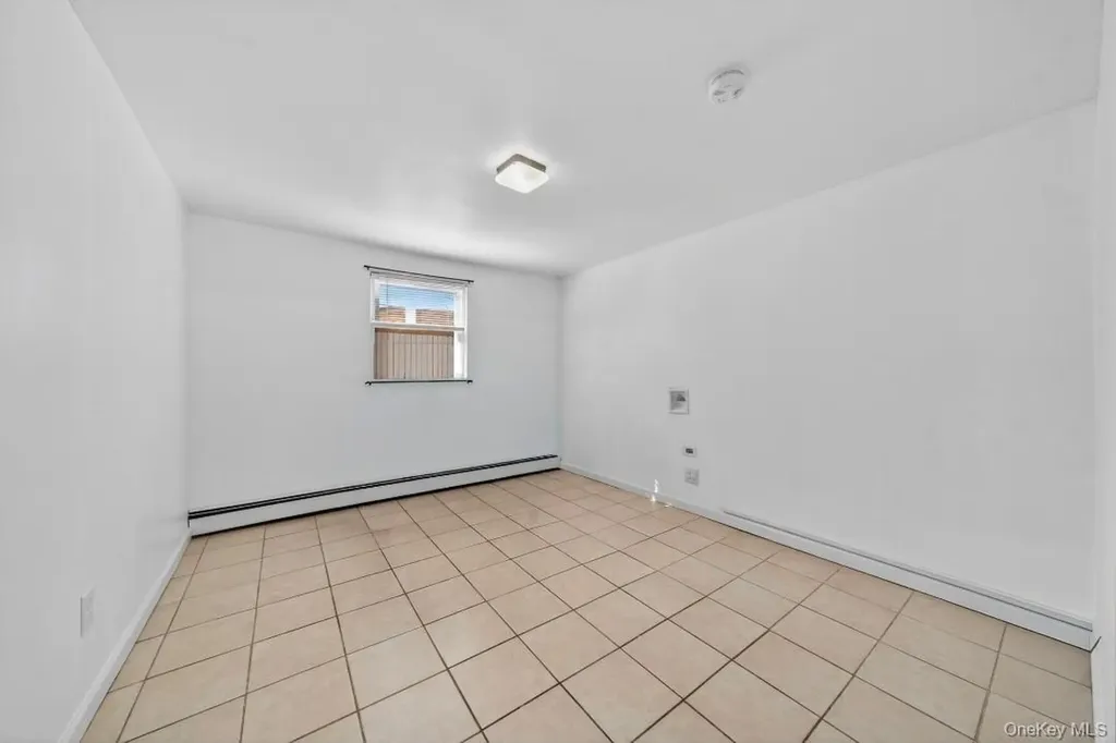 114 Westchester Avenue West Babylon NY 11704