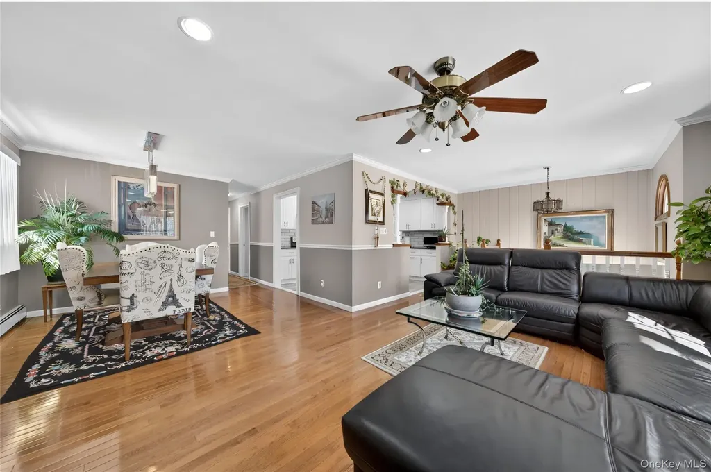 114 Westchester Avenue West Babylon NY 11704