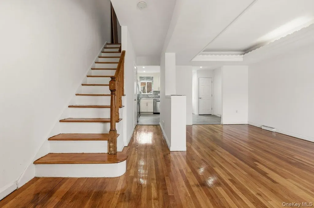 220 Calhoun Avenue Bronx NY 10465