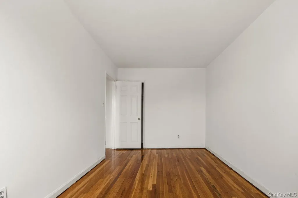 220 Calhoun Avenue Bronx NY 10465