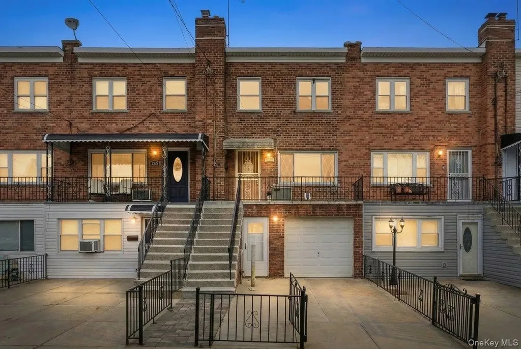 220 Calhoun Avenue Bronx NY 10465