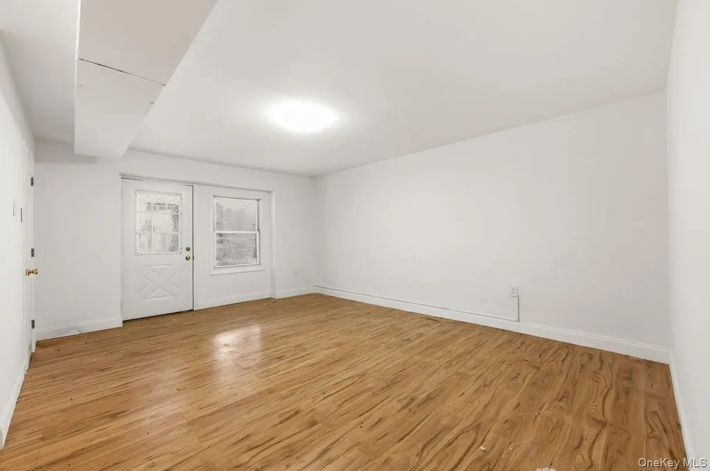 220 Calhoun Avenue Bronx NY 10465