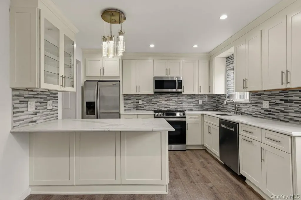 220 Calhoun Avenue Bronx NY 10465