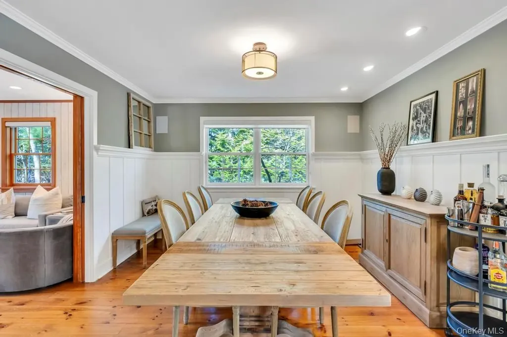150 Copeces Lane East Hampton NY 11937