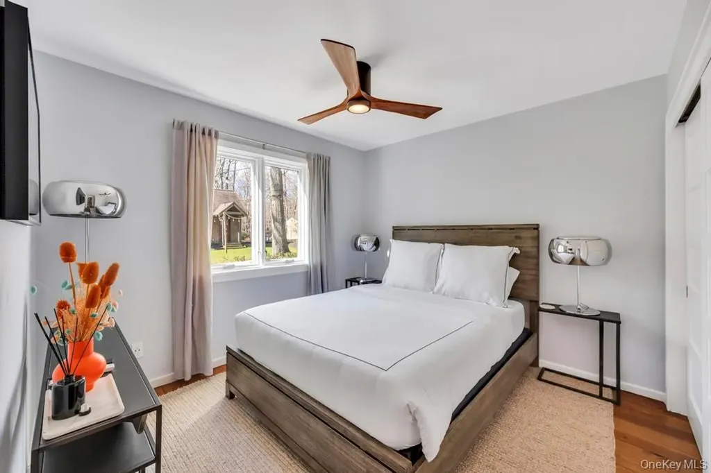 150 Copeces Lane East Hampton NY 11937