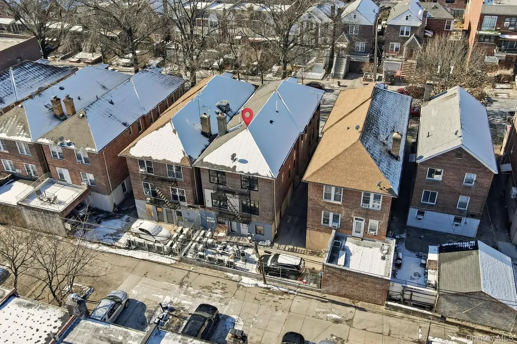 2152 Muliner Avenue Bronx NY 10462