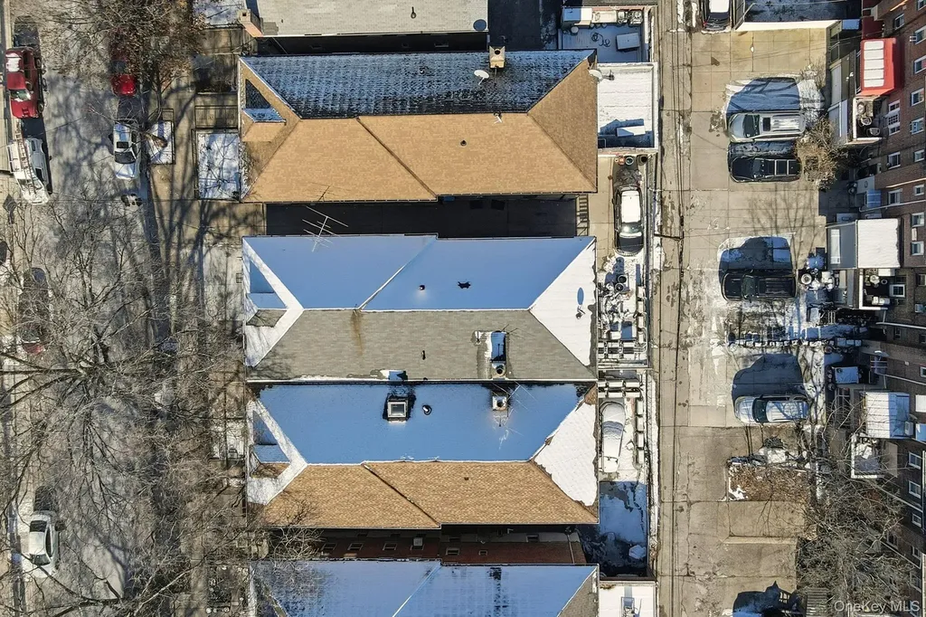 2152 Muliner Avenue Bronx NY 10462
