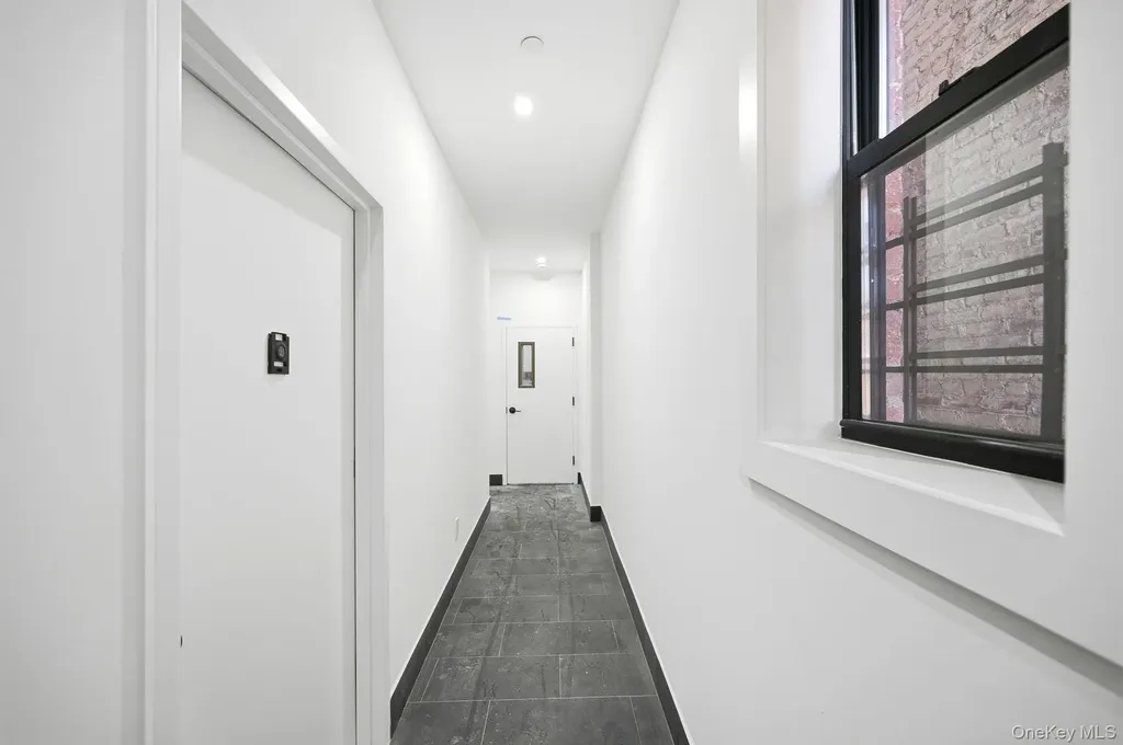 2152 Muliner Avenue Bronx NY 10462