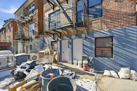 2152 Muliner Avenue Bronx NY 10462
