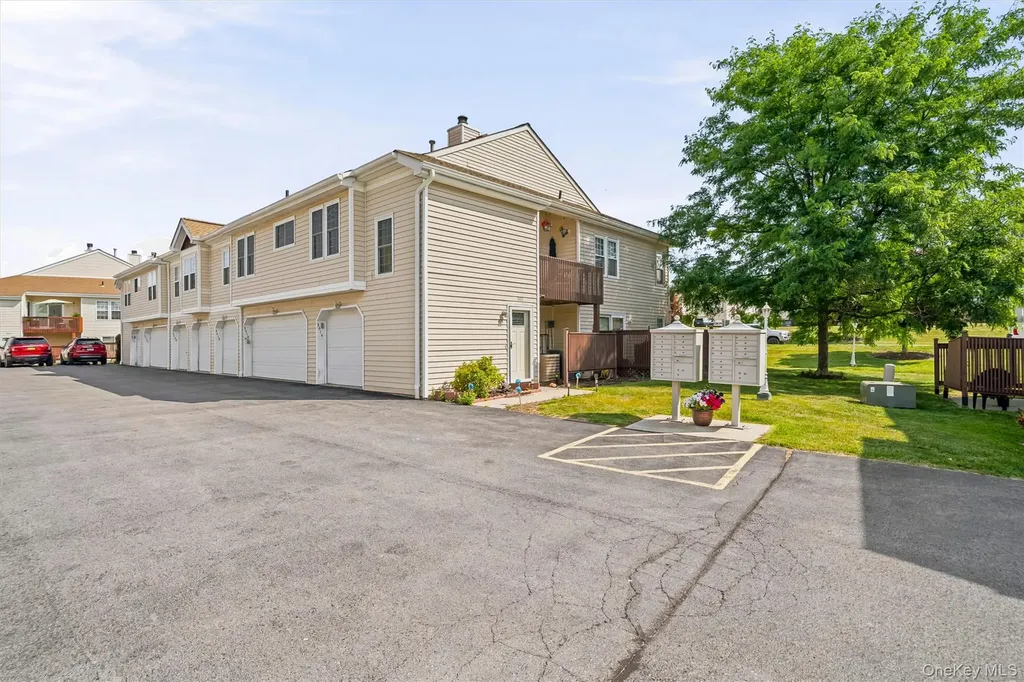 3414 Whispering Hills Chester NY 10918