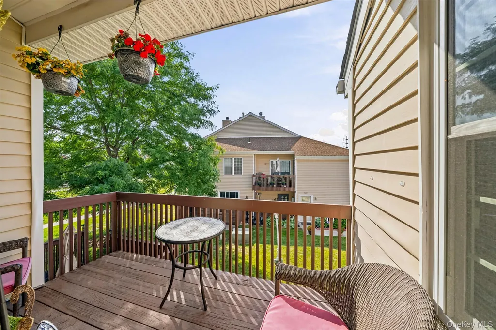 3414 Whispering Hills Chester NY 10918