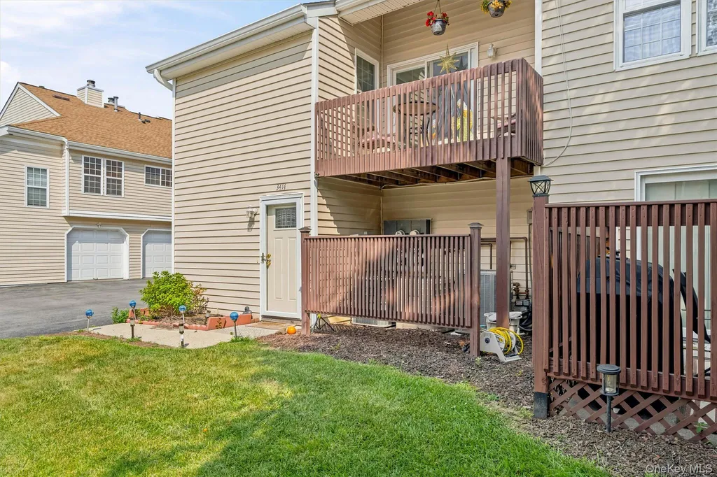 3414 Whispering Hills Chester NY 10918