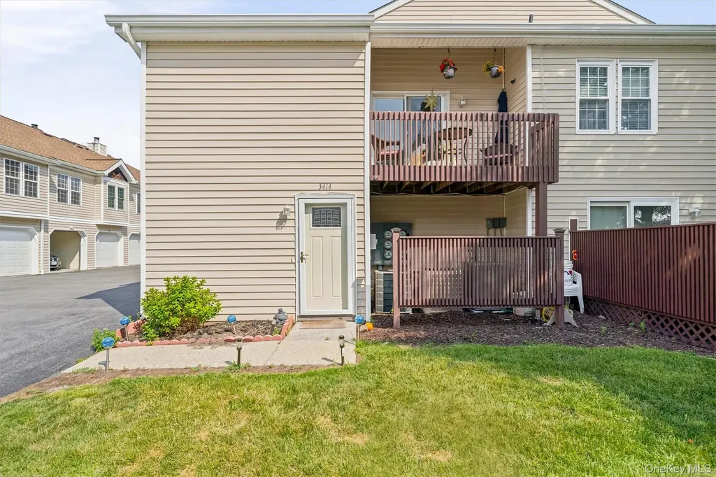 3414 Whispering Hills Chester NY 10918
