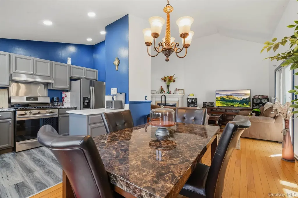 3414 Whispering Hills Chester NY 10918