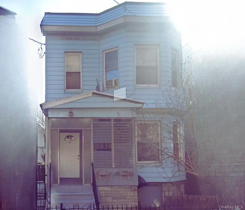 3284 Hull Avenue Bronx NY 10467